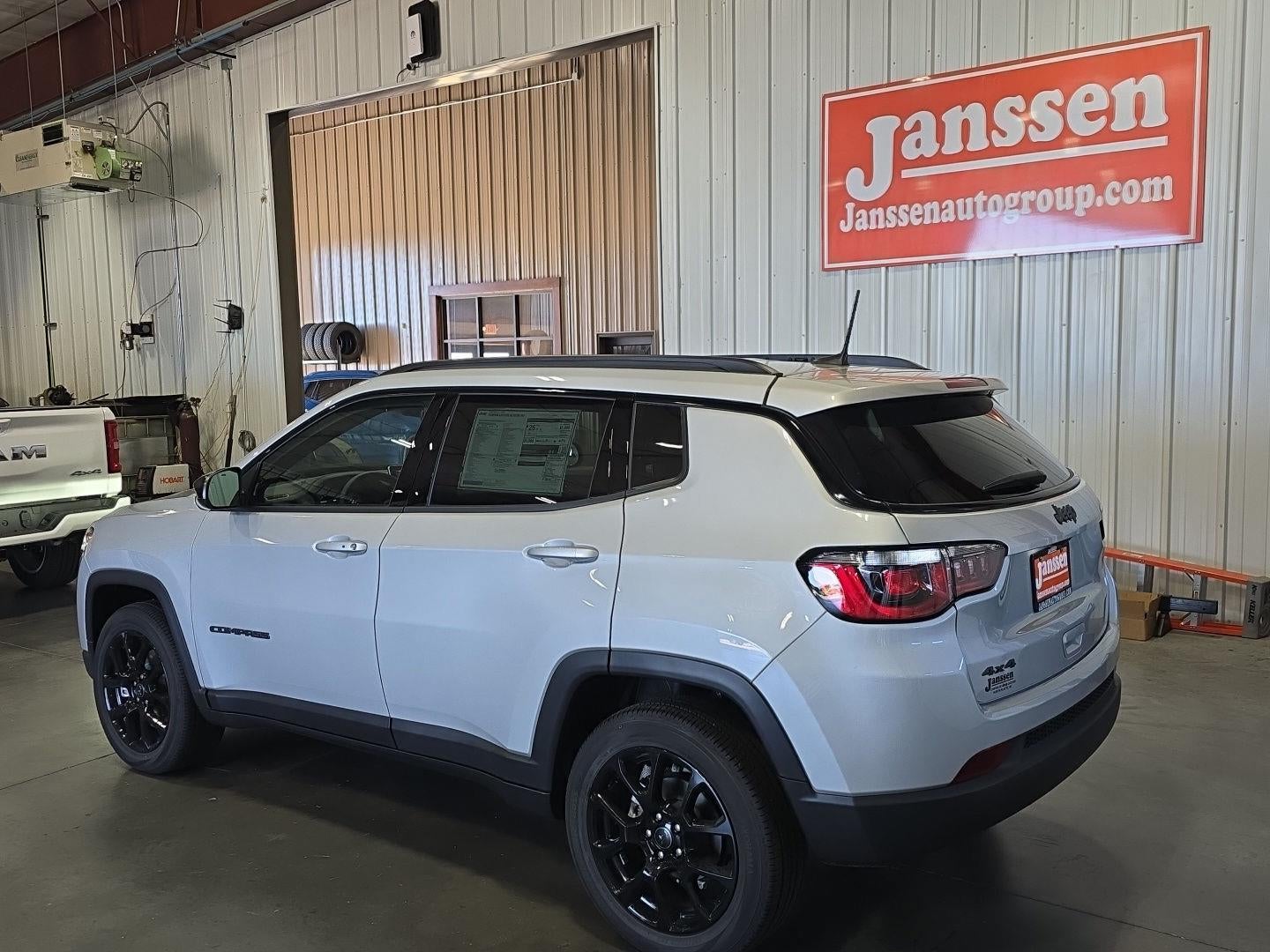 2026 Jeep Compass COMPASS LATITUDE ALTITUDE 4X4