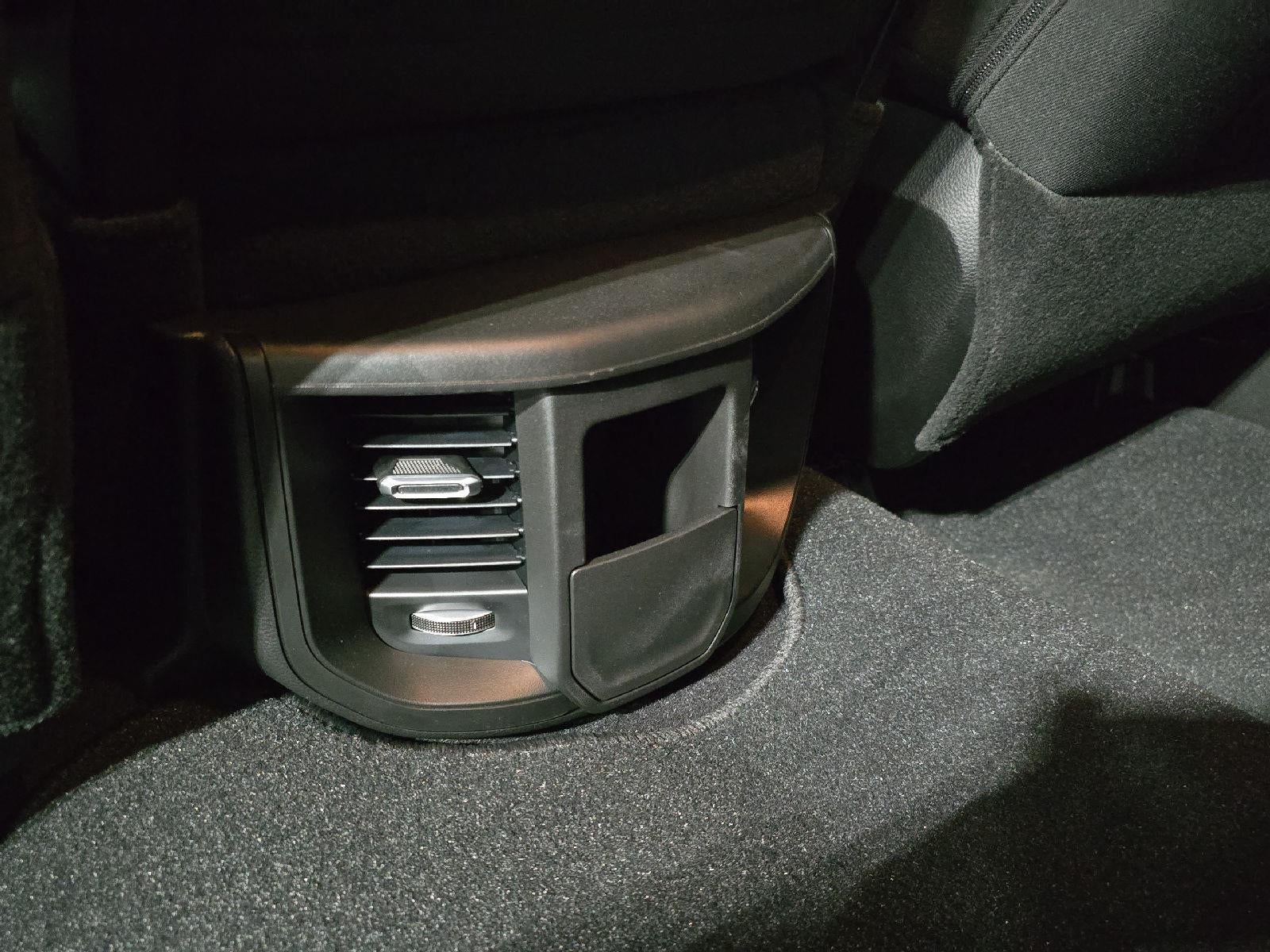 2026 RAM 3500 RAM 3500 TRADESMAN CREW CAB 4X4 6'4' BOX