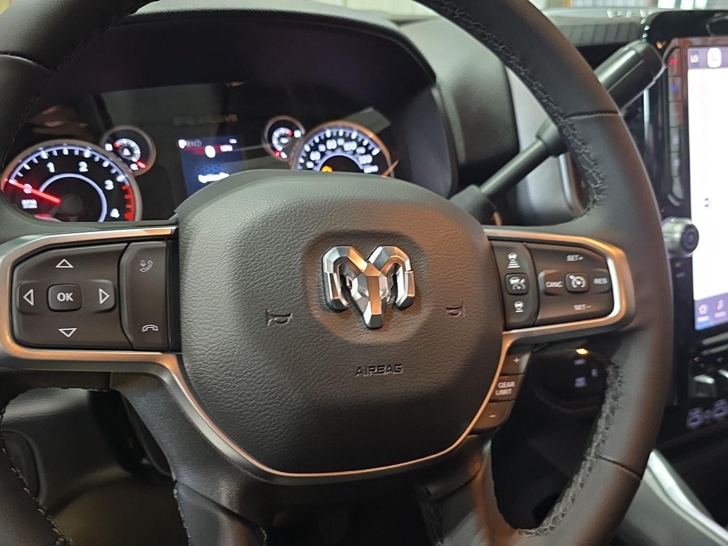 2026 RAM 3500 RAM 3500 BIG HORN CREW CAB 4X4 6'4' BOX