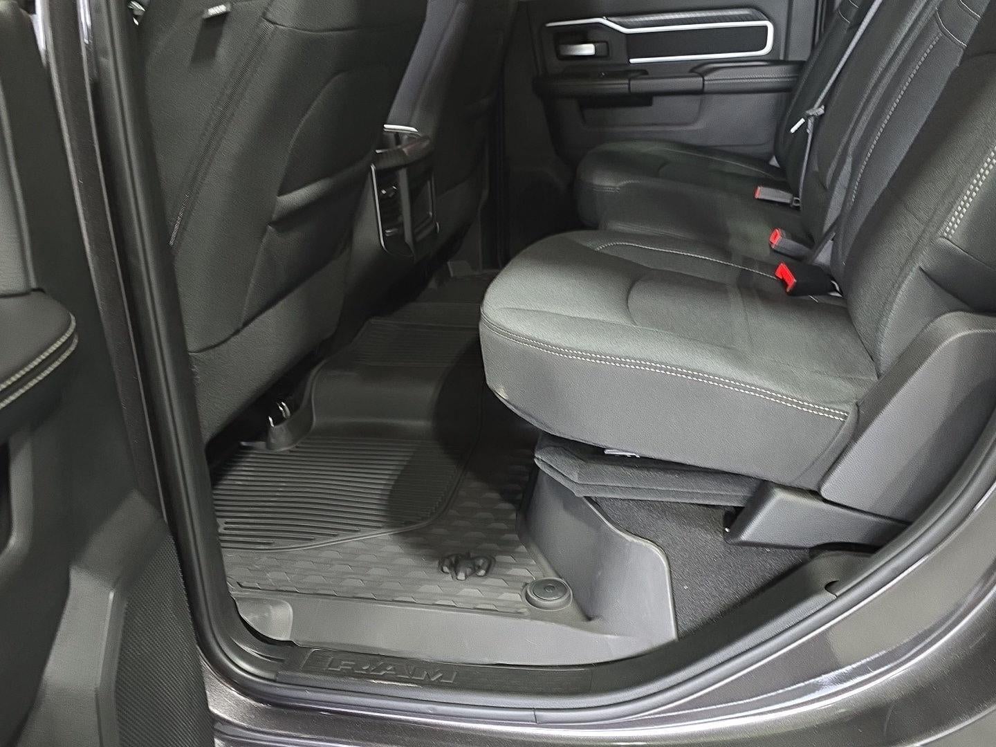 2026 RAM 3500 RAM 3500 BIG HORN CREW CAB 4X4 6'4' BOX