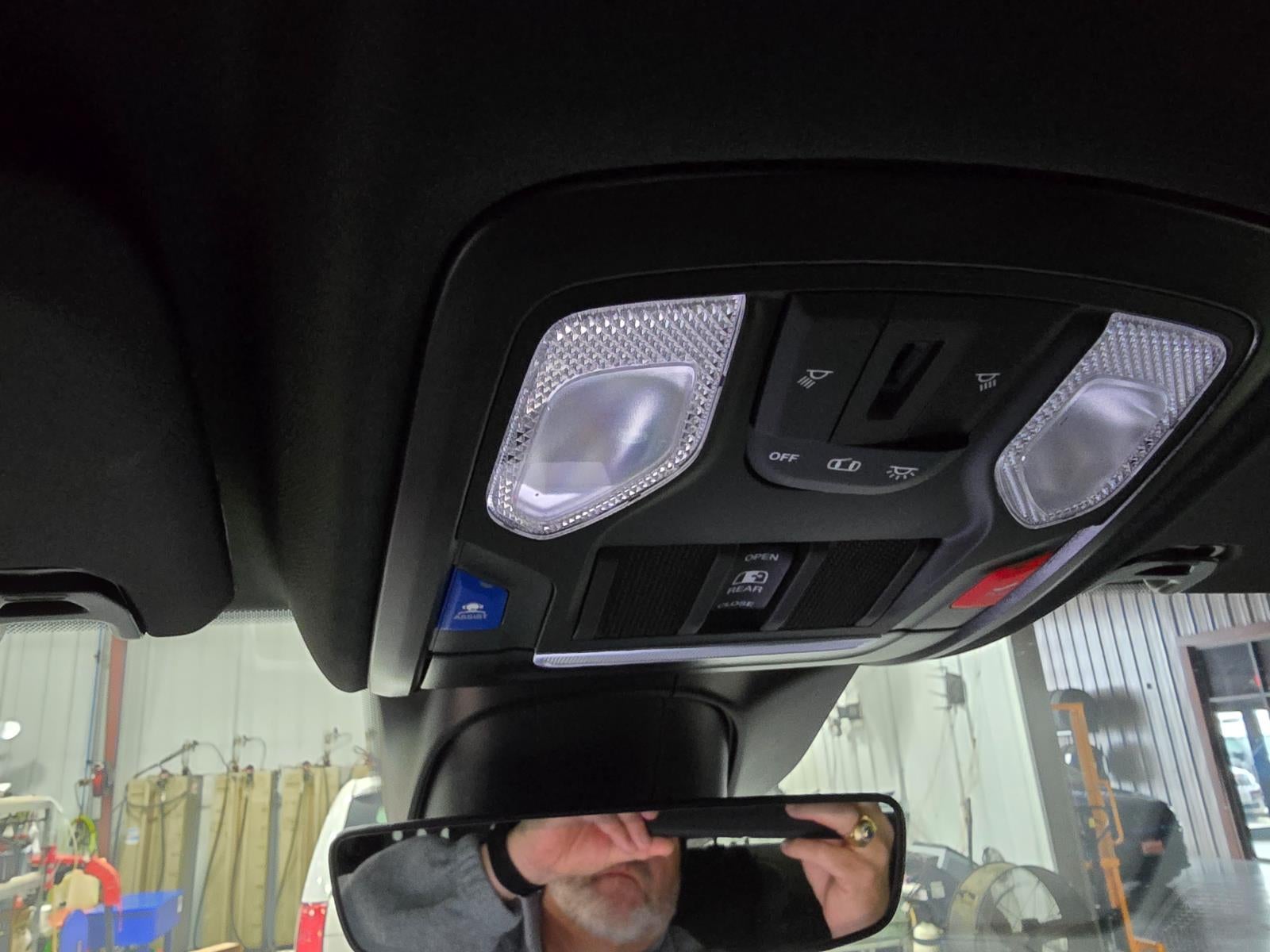 2026 RAM 3500 RAM 3500 TRADESMAN CREW CAB 4X4 8' BOX