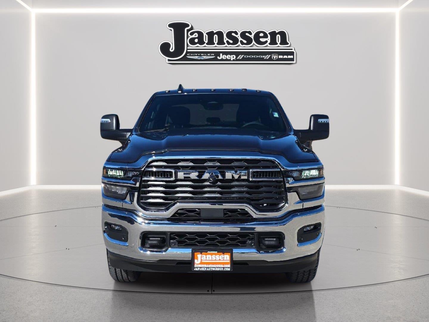 2027 RAM 3500 RAM 3500 BIG HORN CREW CAB 4X4 8' BOX