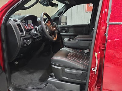 2026 RAM 2500 RAM 2500 BLACK EXPRESS CREW CAB 4X4 6'4' BOX