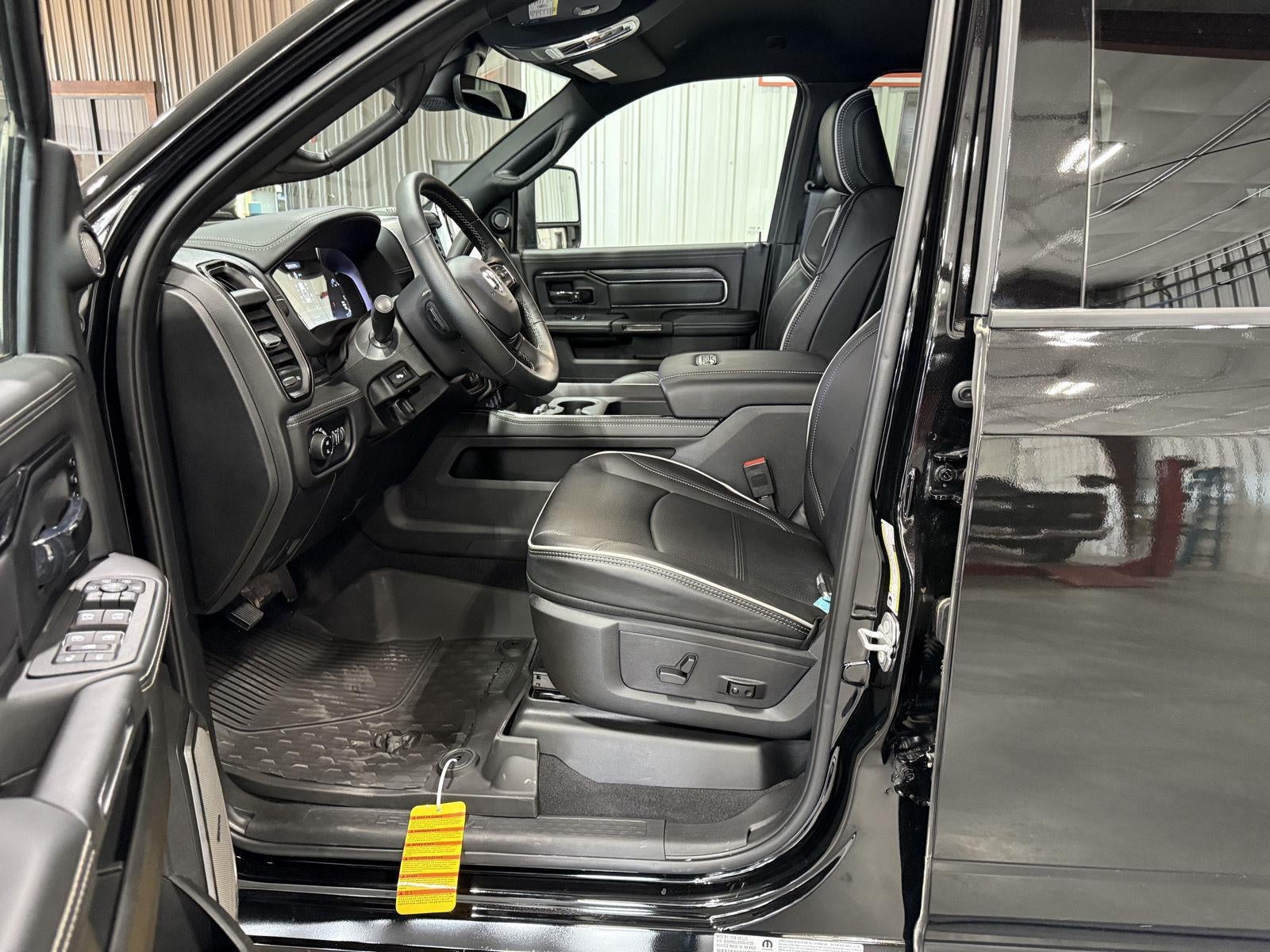 2025 RAM 2500 RAM 2500 REBEL CREW CAB 4X4 6'4' BOX