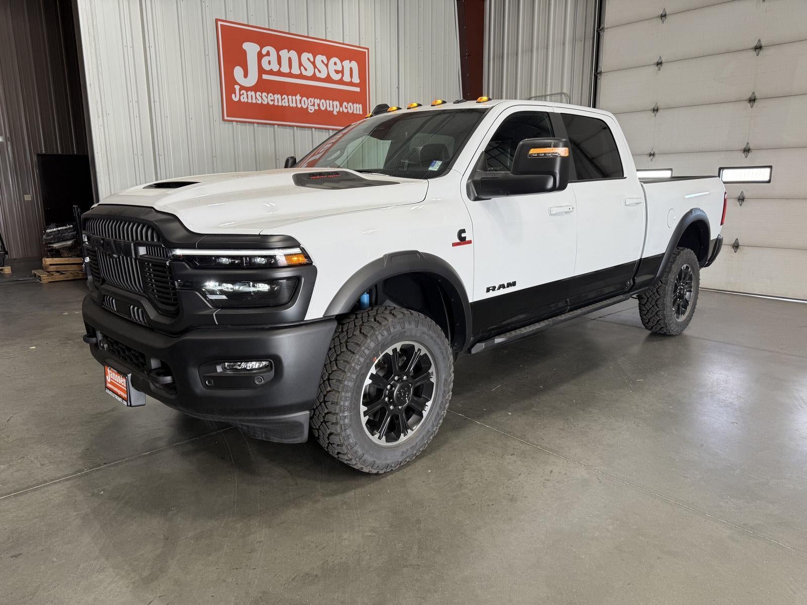 2025 RAM 2500 RAM 2500 REBEL CREW CAB 4X4 6'4' BOX