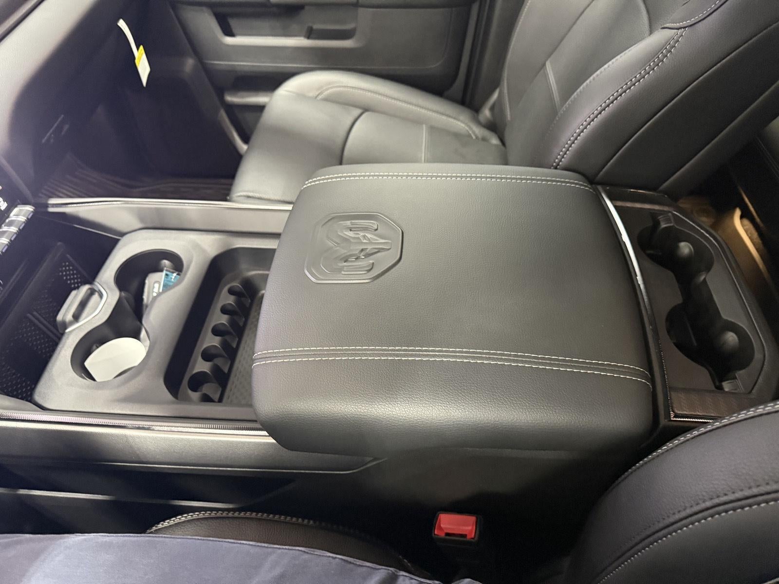 2025 RAM 2500 RAM 2500 REBEL CREW CAB 4X4 6'4' BOX