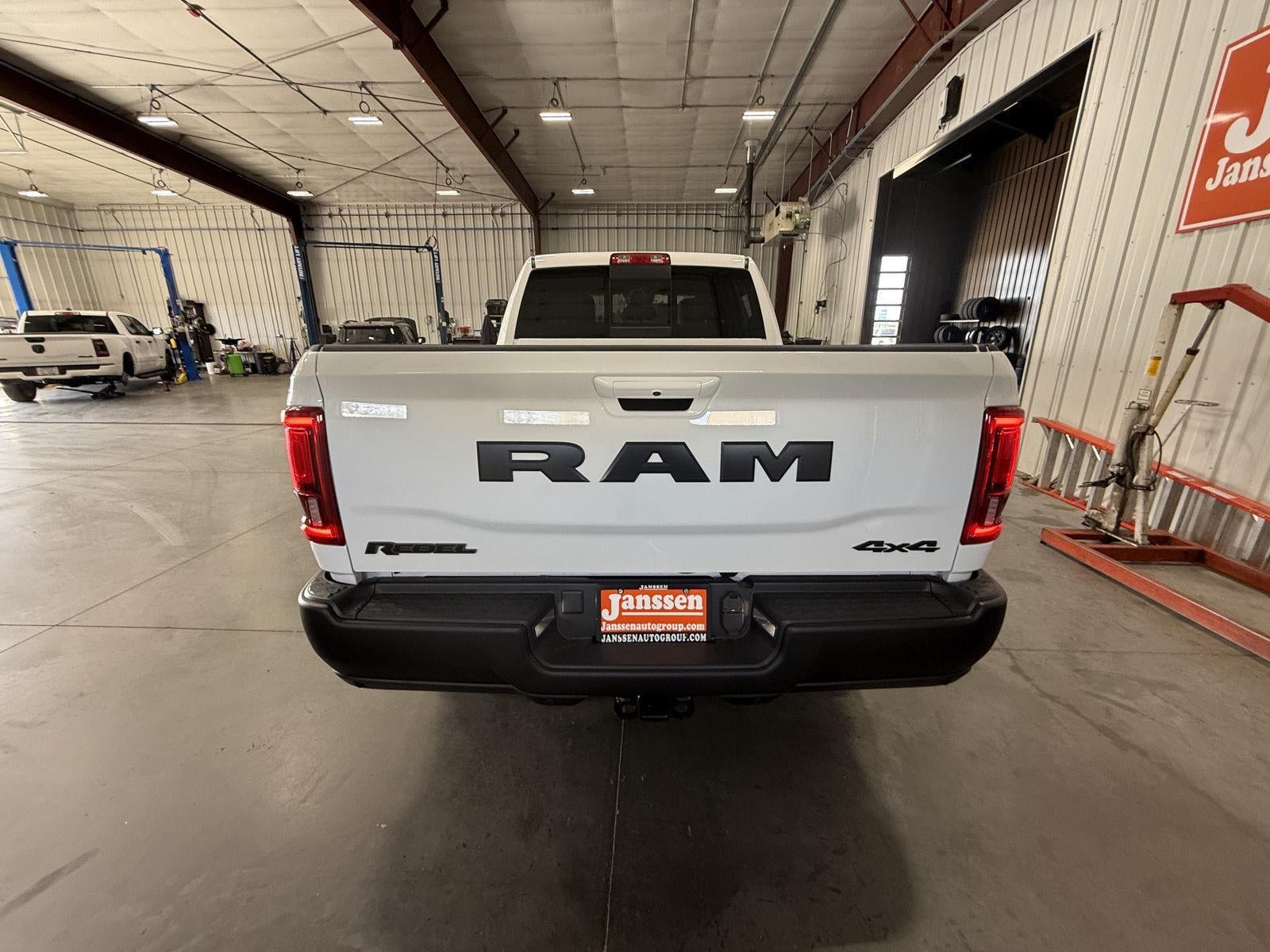 2025 RAM 2500 RAM 2500 REBEL CREW CAB 4X4 6'4' BOX