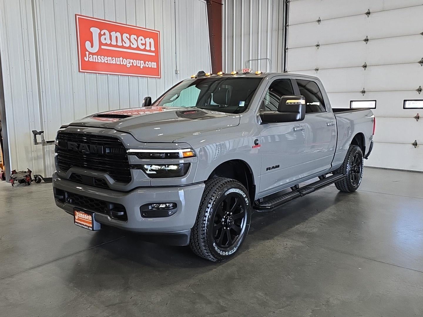 2026 RAM 2500 RAM 2500 LARAMIE CREW CAB 4X4 6'4' BOX