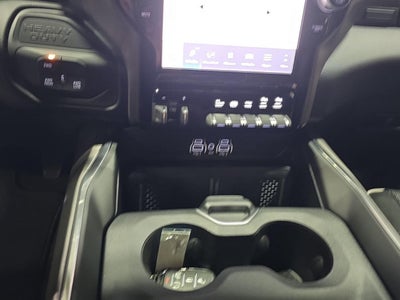 2026 RAM 2500 RAM 2500 LARAMIE CREW CAB 4X4 6'4' BOX