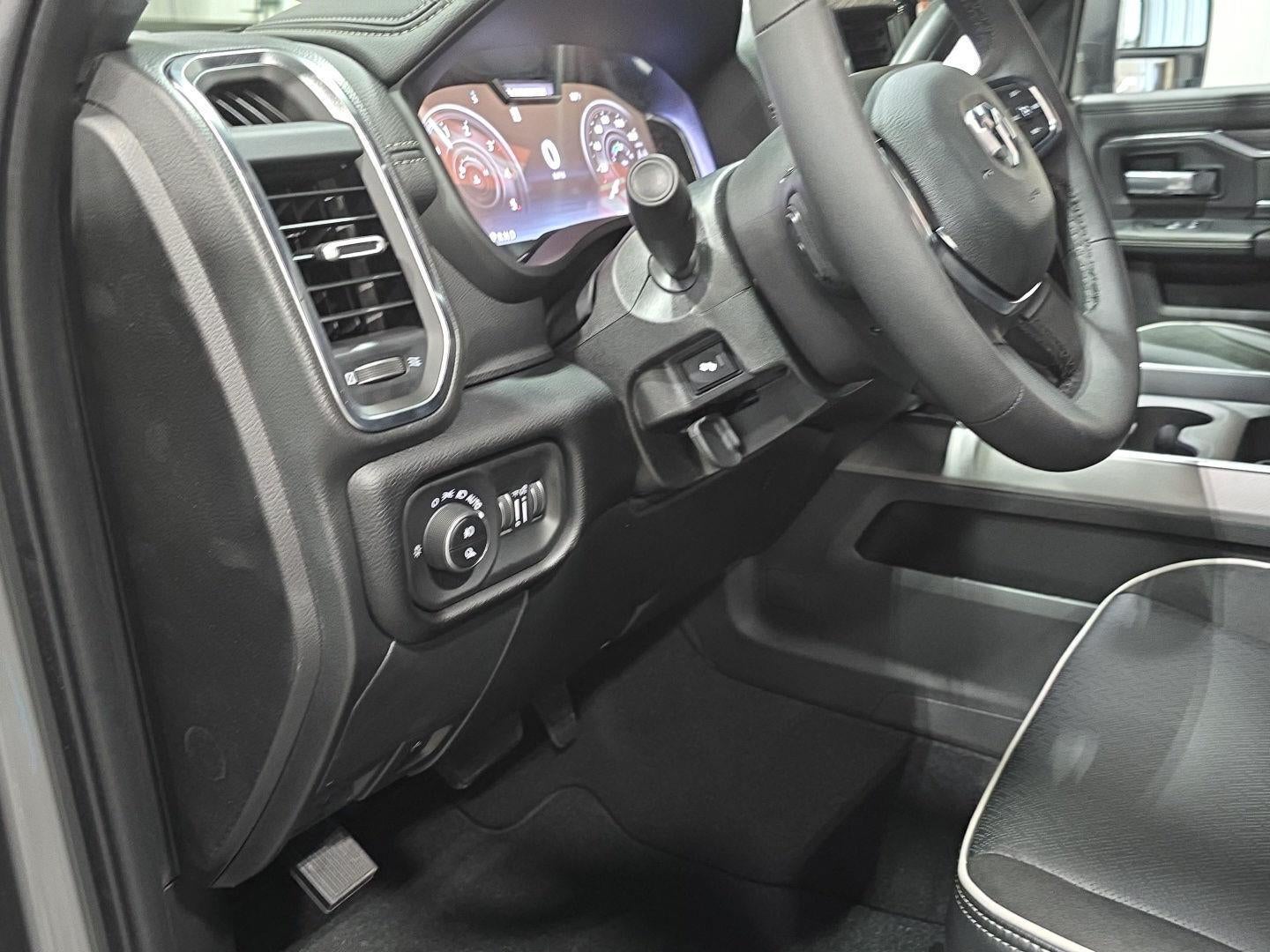 2026 RAM 2500 RAM 2500 LARAMIE CREW CAB 4X4 6'4' BOX