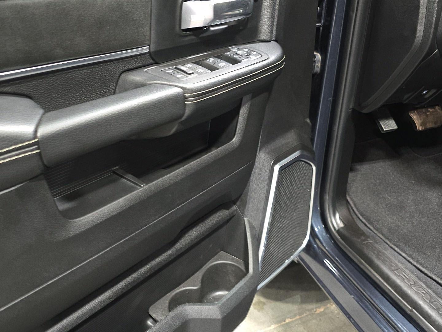 2025 RAM 2500 RAM 2500 LARAMIE CREW CAB 4X4 6'4' BOX