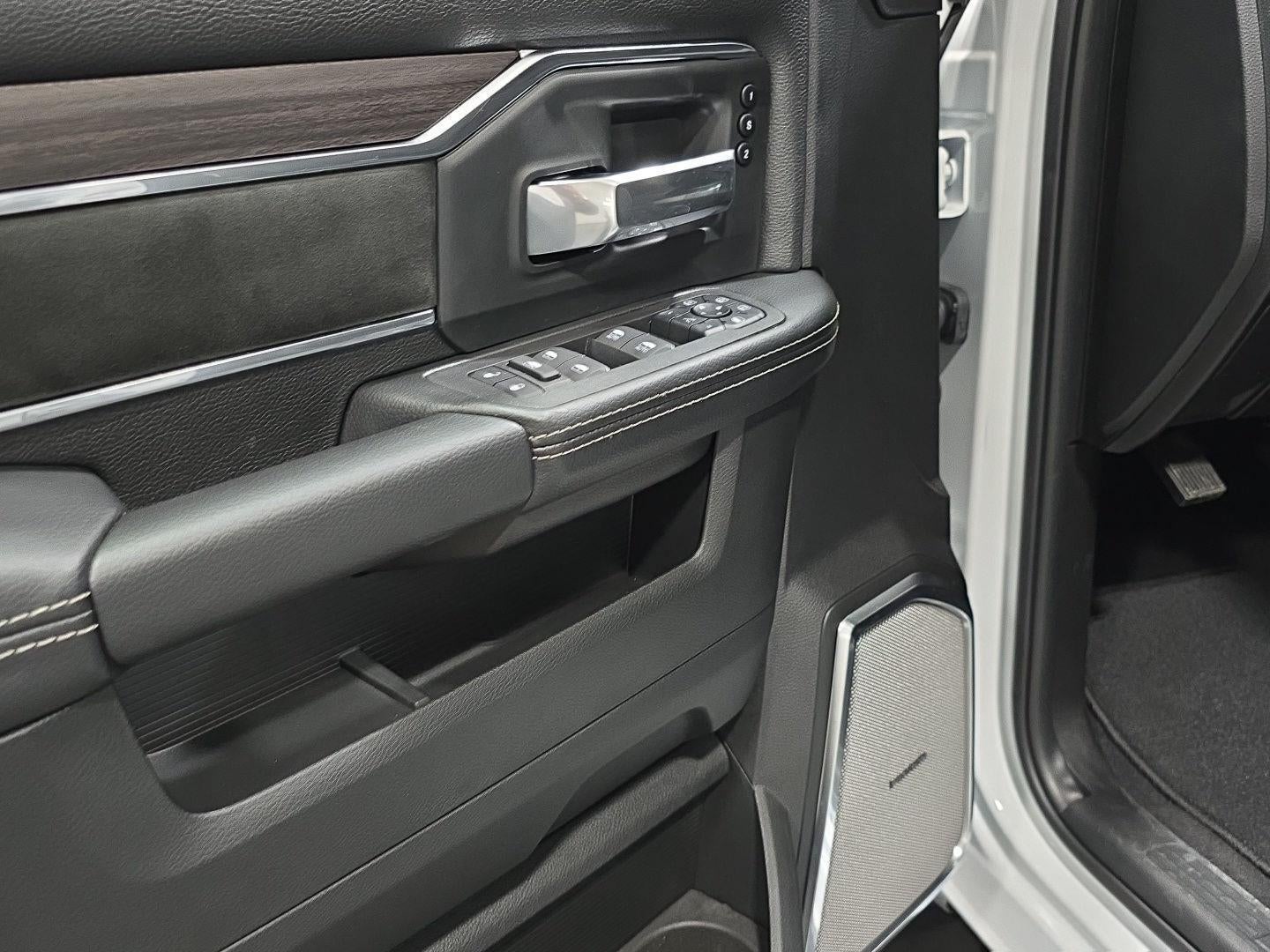 2026 RAM 2500 RAM 2500 LARAMIE CREW CAB 4X4 6'4' BOX