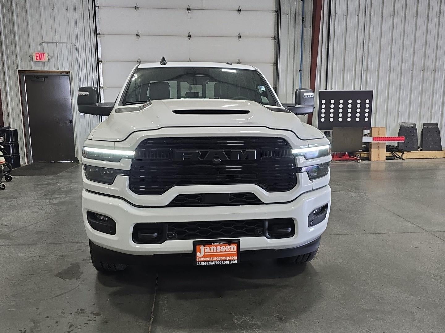2025 RAM 2500 RAM 2500 LARAMIE CREW CAB 4X4 6'4' BOX
