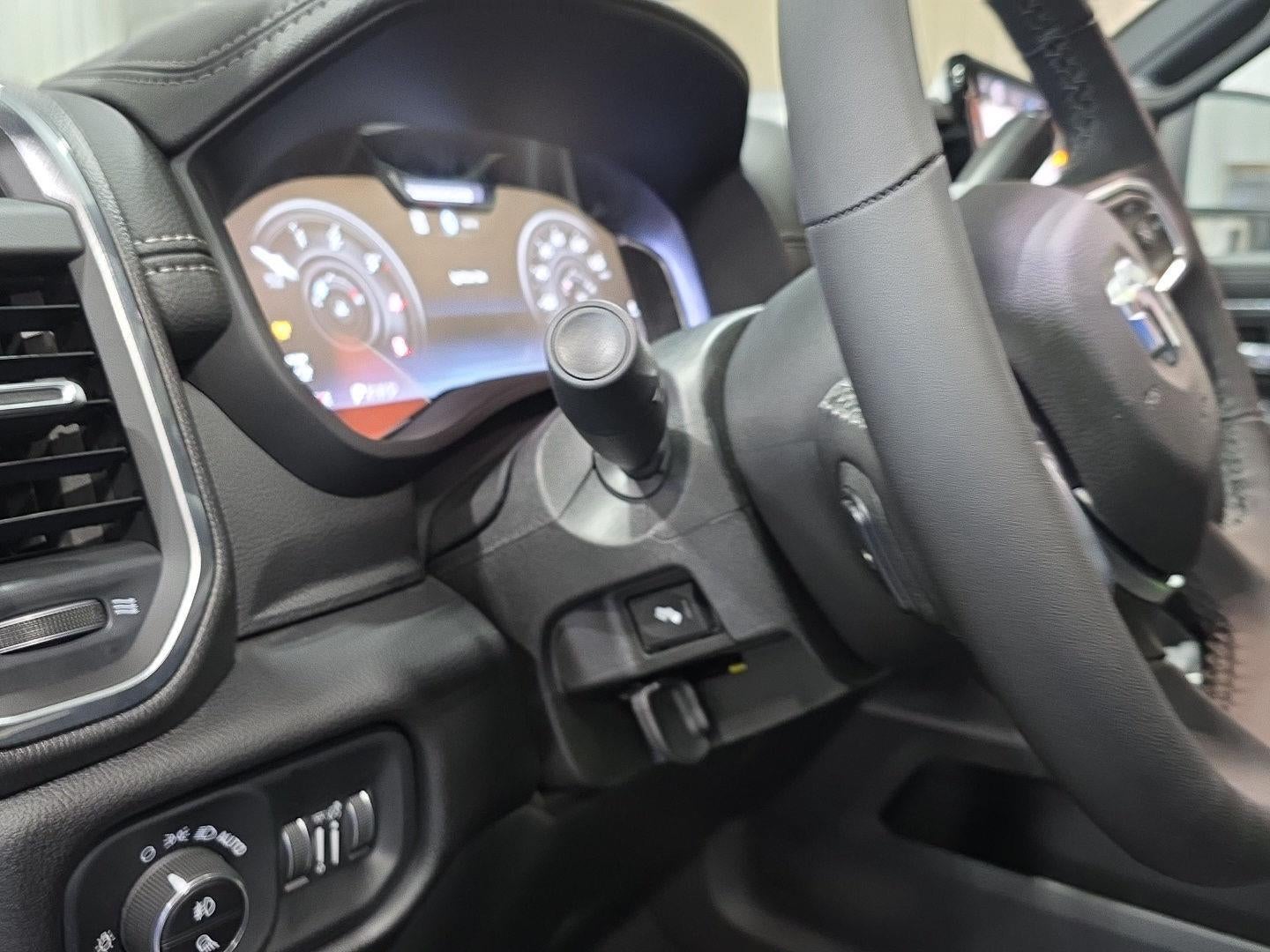 2025 RAM 2500 RAM 2500 LARAMIE CREW CAB 4X4 6'4' BOX