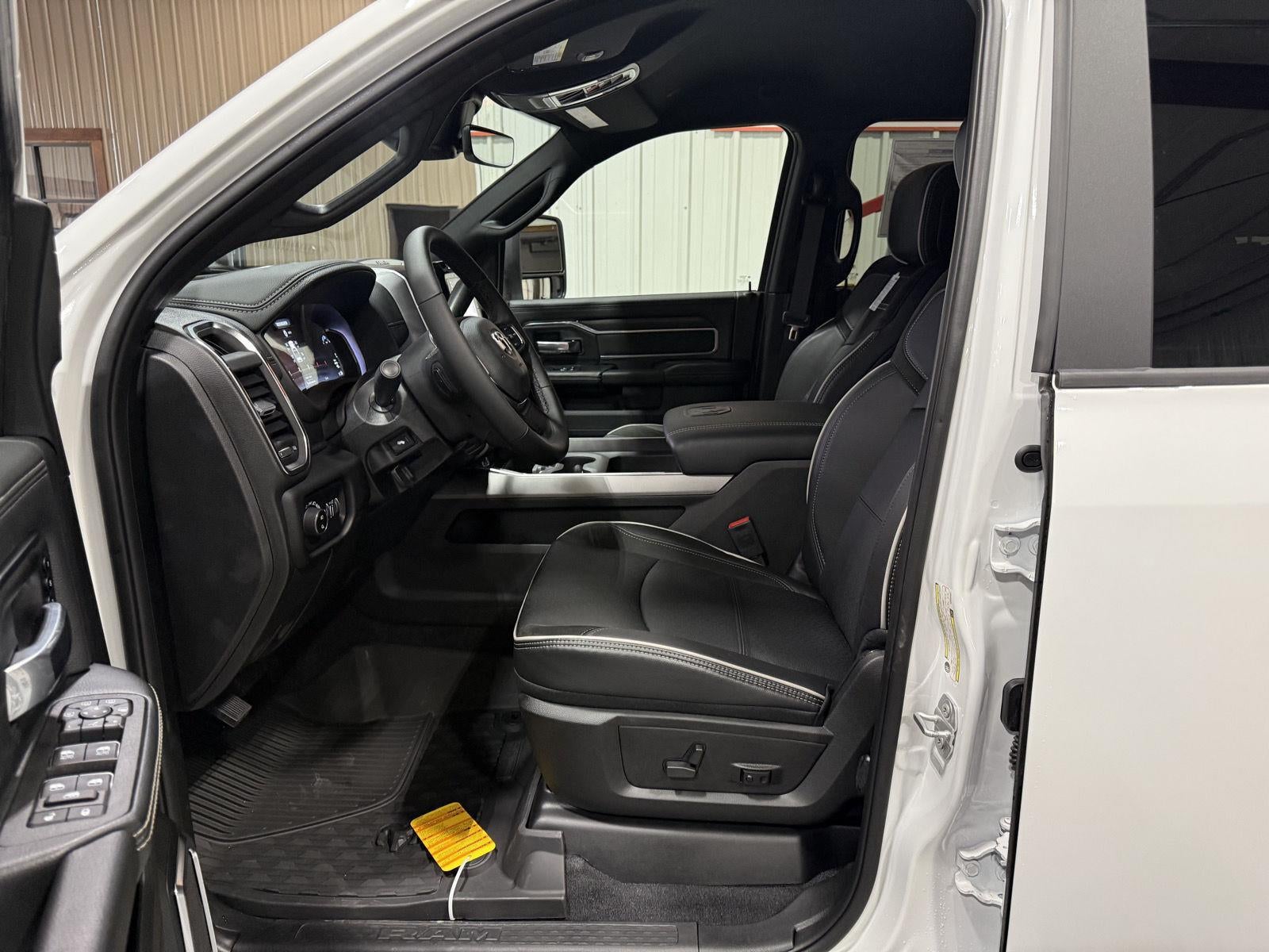 2025 RAM 2500 RAM 2500 LARAMIE CREW CAB 4X4 6'4' BOX