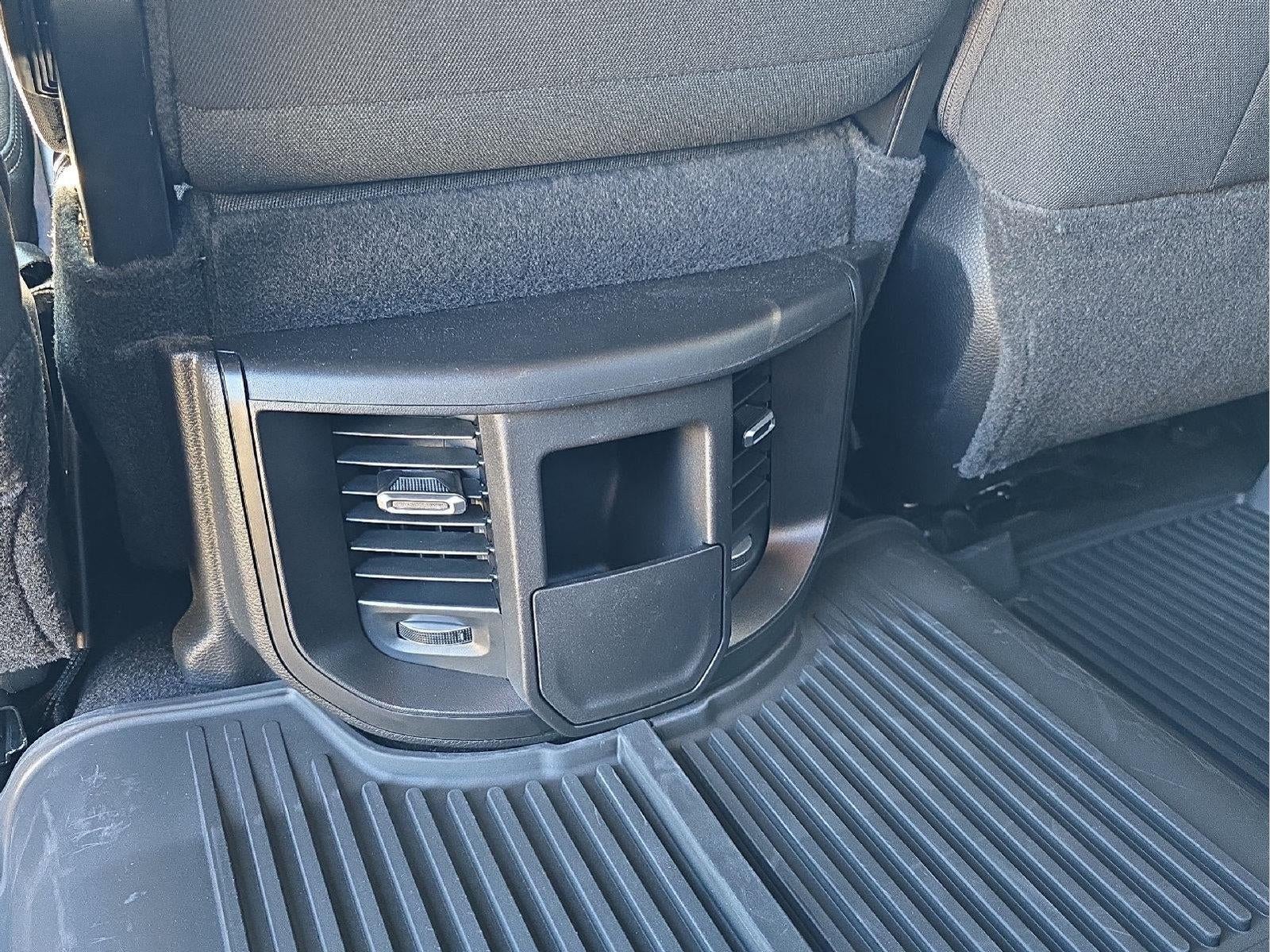 2027 RAM 3500 RAM 3500 TRADESMAN CREW CAB 4X4 8' BOX