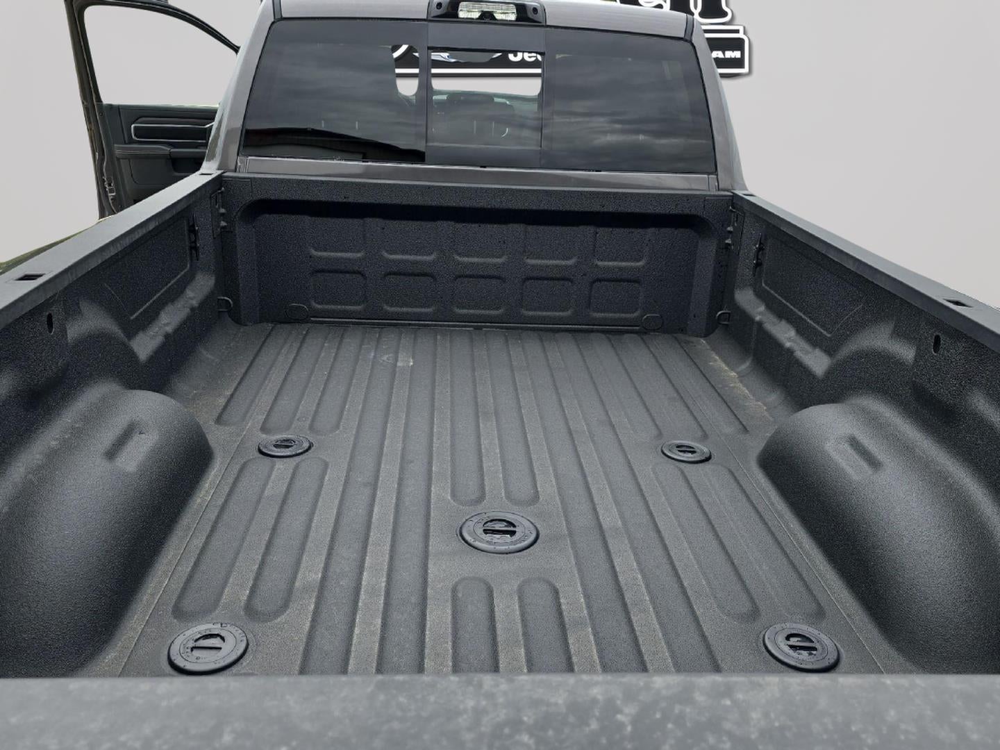 2026 RAM 3500 RAM 3500 LARAMIE CREW CAB 4X4 8' BOX