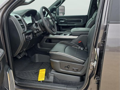 2026 RAM 3500 RAM 3500 LARAMIE CREW CAB 4X4 8' BOX