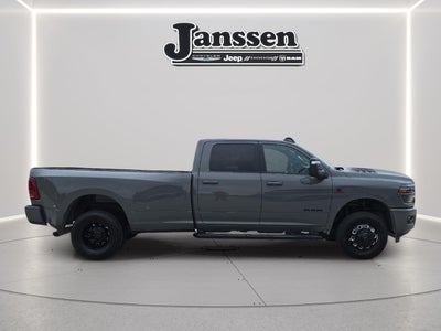 2027 RAM 3500 RAM 3500 LARAMIE CREW CAB 4X4 8' BOX