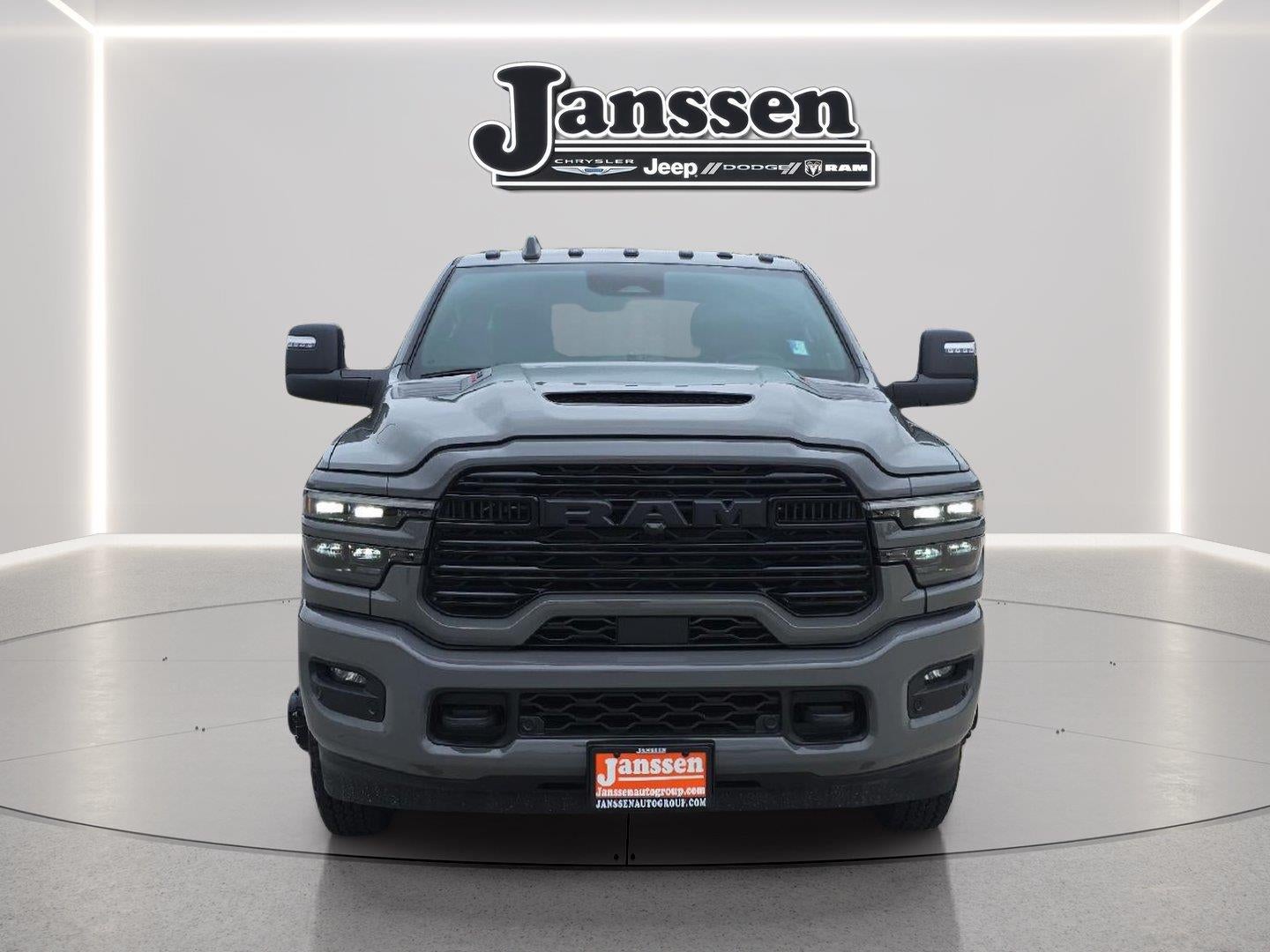 2027 RAM 3500 RAM 3500 LARAMIE CREW CAB 4X4 8' BOX