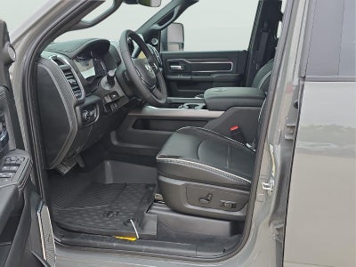 2027 RAM 3500 RAM 3500 LARAMIE CREW CAB 4X4 8' BOX