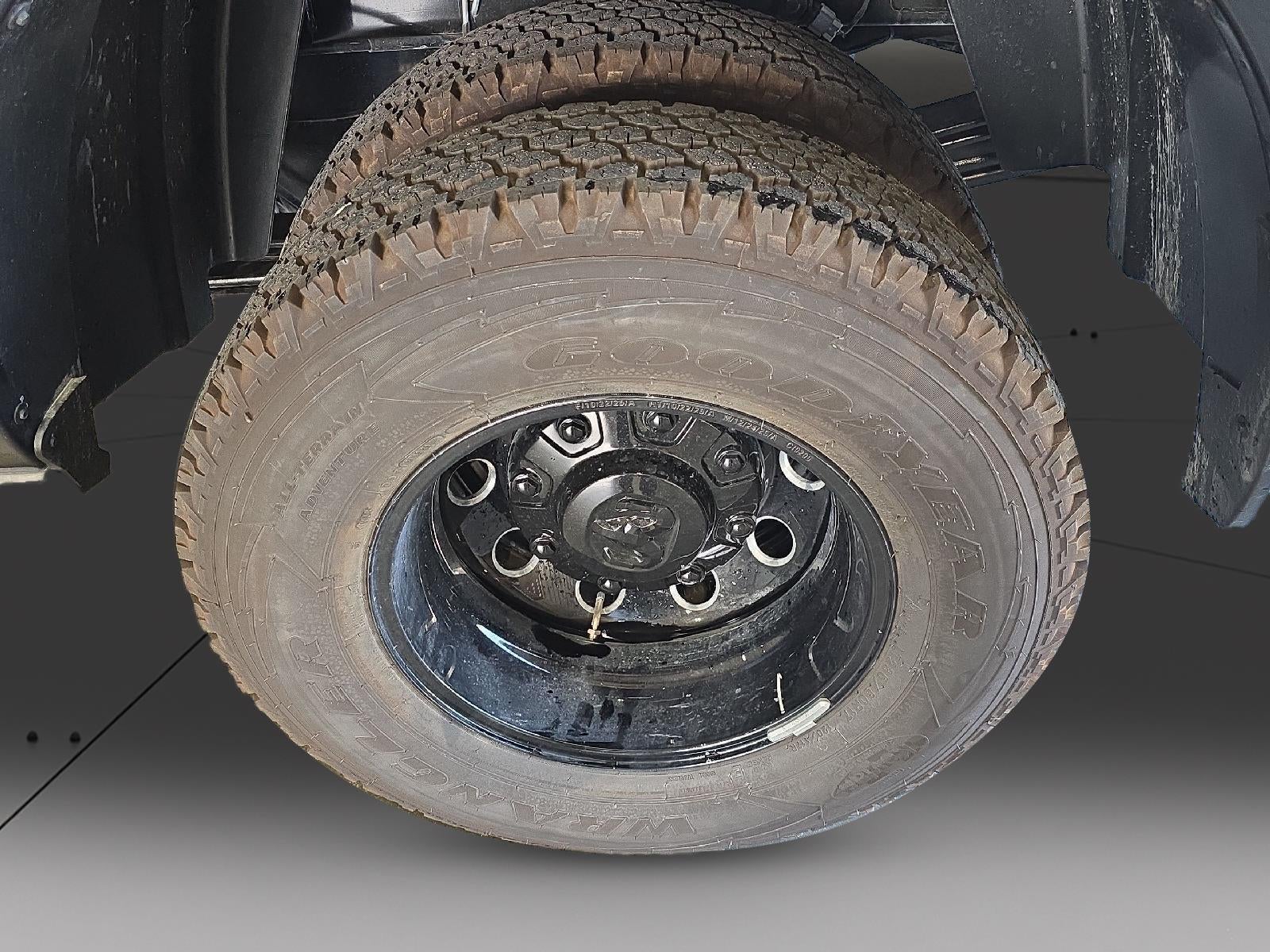 2026 RAM 3500 RAM 3500 LARAMIE CREW CAB 4X4 8' BOX