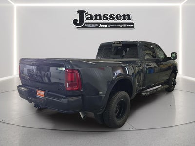2026 RAM 3500 RAM 3500 LARAMIE CREW CAB 4X4 8' BOX