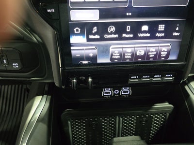 2026 RAM 3500 RAM 3500 LARAMIE CREW CAB 4X4 8' BOX