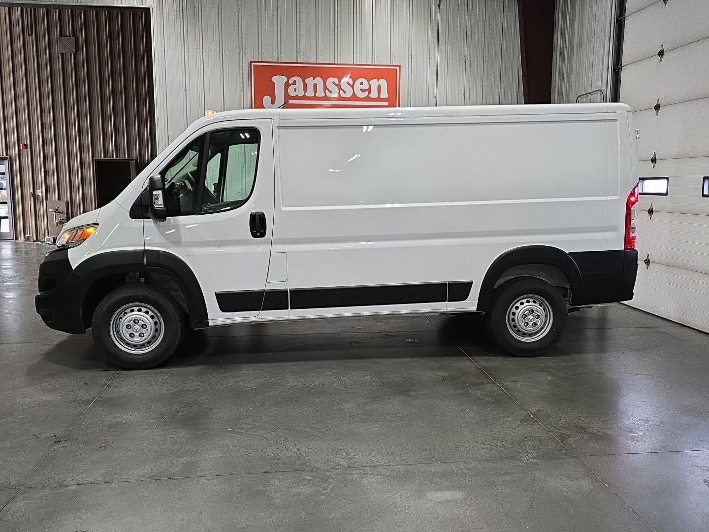 2026 RAM ProMaster 2500 RAM PROMASTER 2500 TRADESMAN CARGO VAN LOW ROOF 136' WB