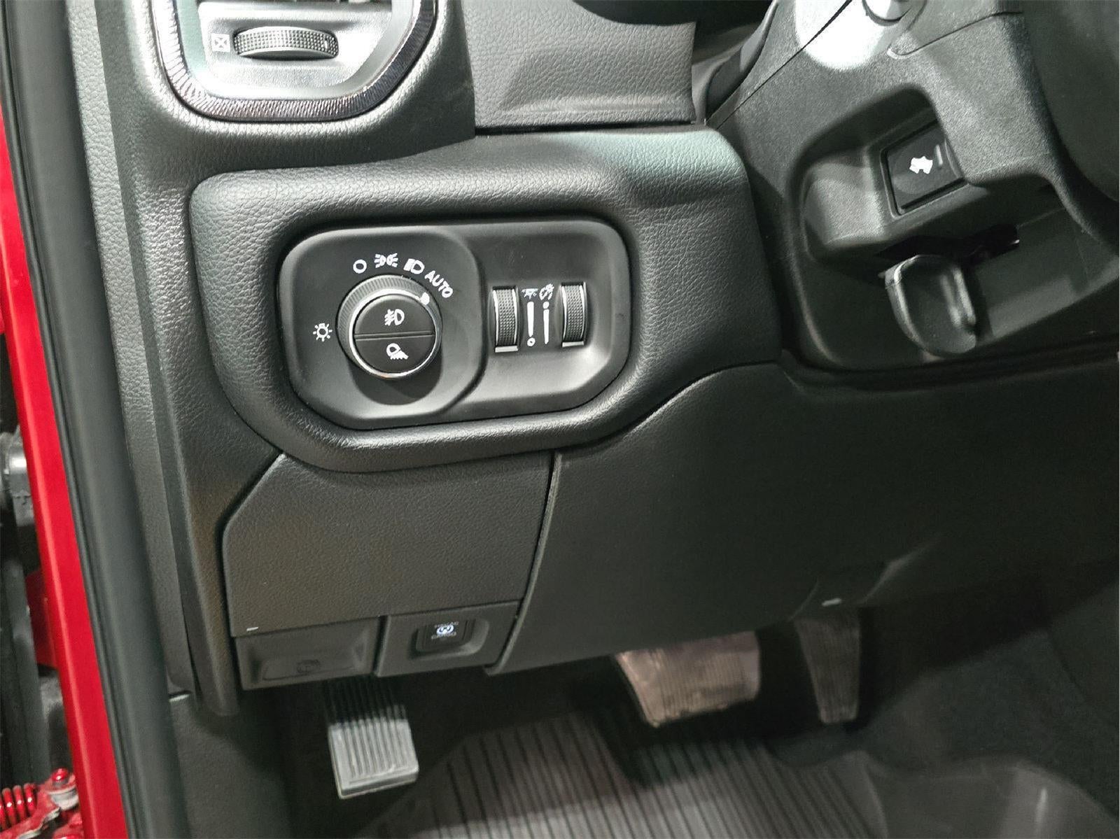 2026 RAM 2500 RAM 2500 POWER WAGON CREW CAB 4X4 6'4' BOX