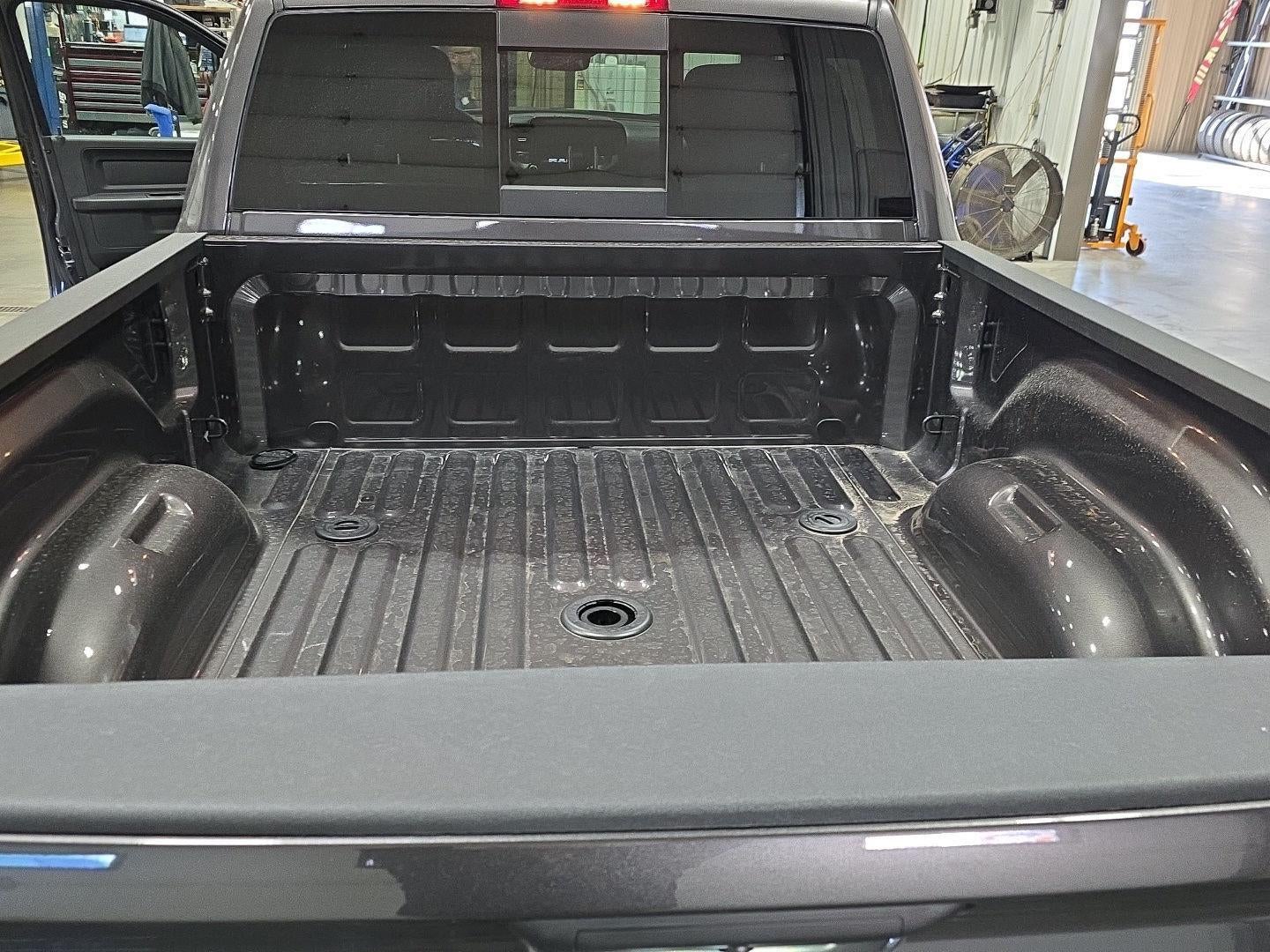 2026 RAM 2500 RAM 2500 TRADESMAN CREW CAB 4X4 6'4' BOX