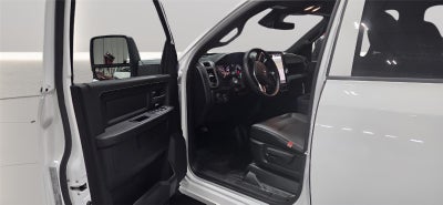 2026 RAM 3500 Chassis Cab RAM 3500 TRADESMAN CREW CAB CHASSIS 4X4 60' CA