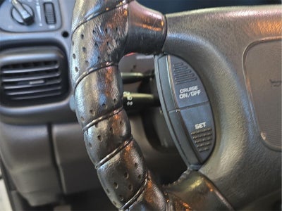 2001 Dodge RAM 1500 Base
