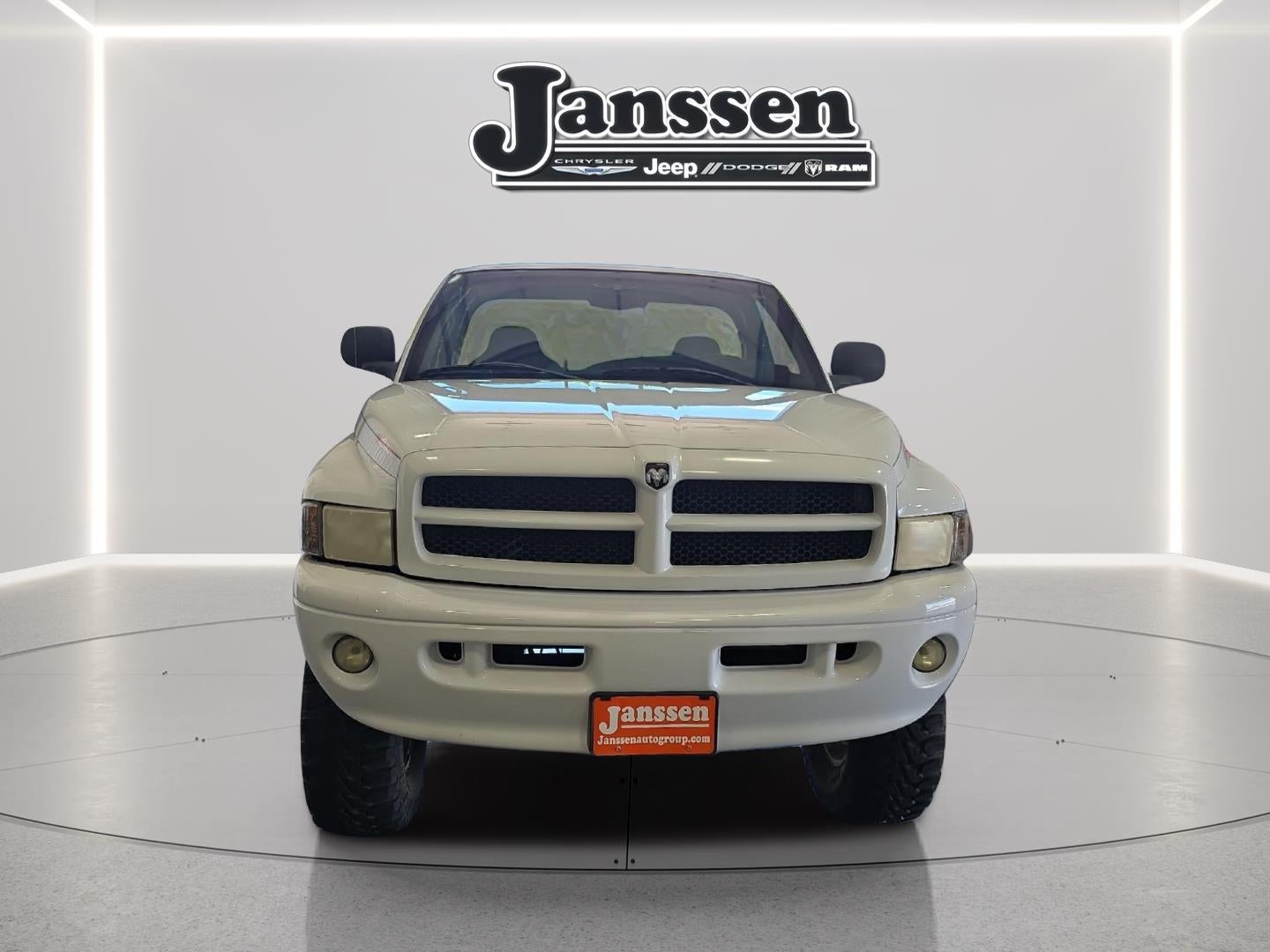 2001 Dodge RAM 1500 Base