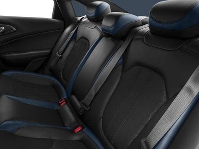 2016 Chrysler 200 Base