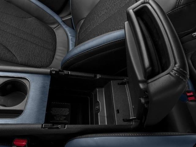 2016 Chrysler 200 Base