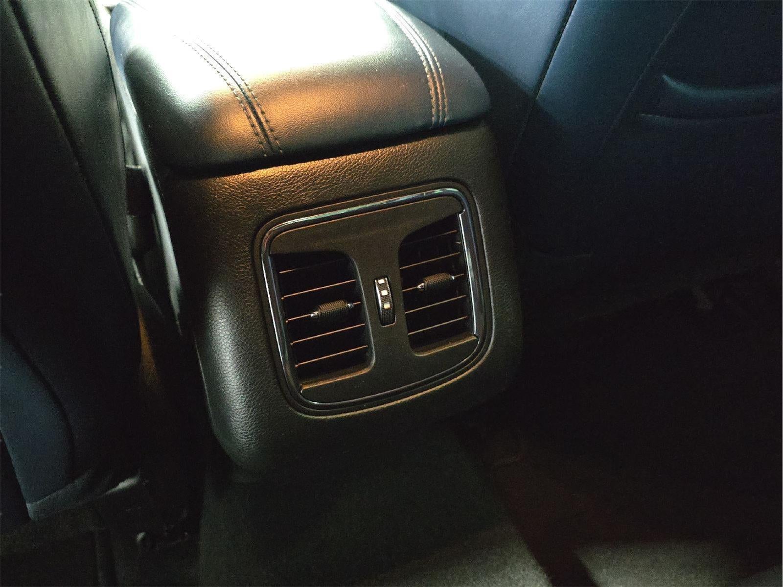 2016 Chrysler 200 S