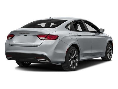 2016 Chrysler 200 Base