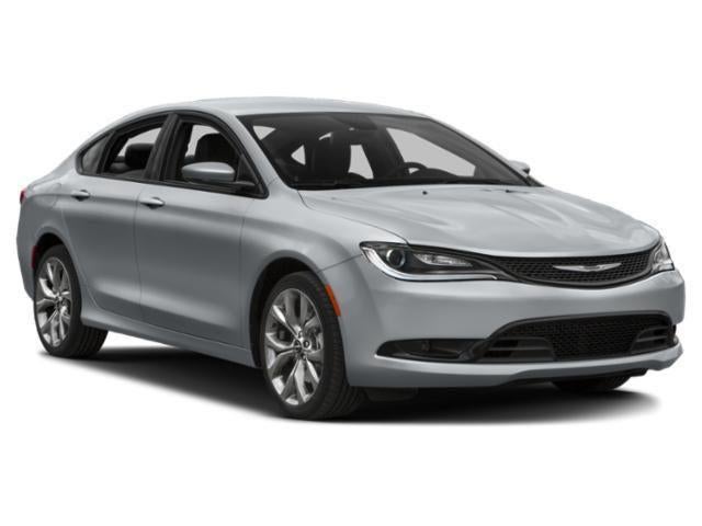 2016 Chrysler 200 Base