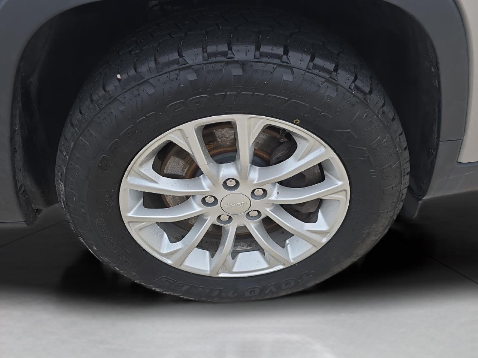 2019 Jeep Cherokee Latitude