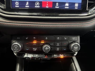 2023 Dodge DURANGO Base