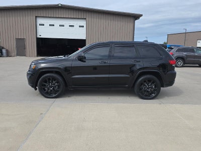 2017 Jeep Grand Cherokee Altitude