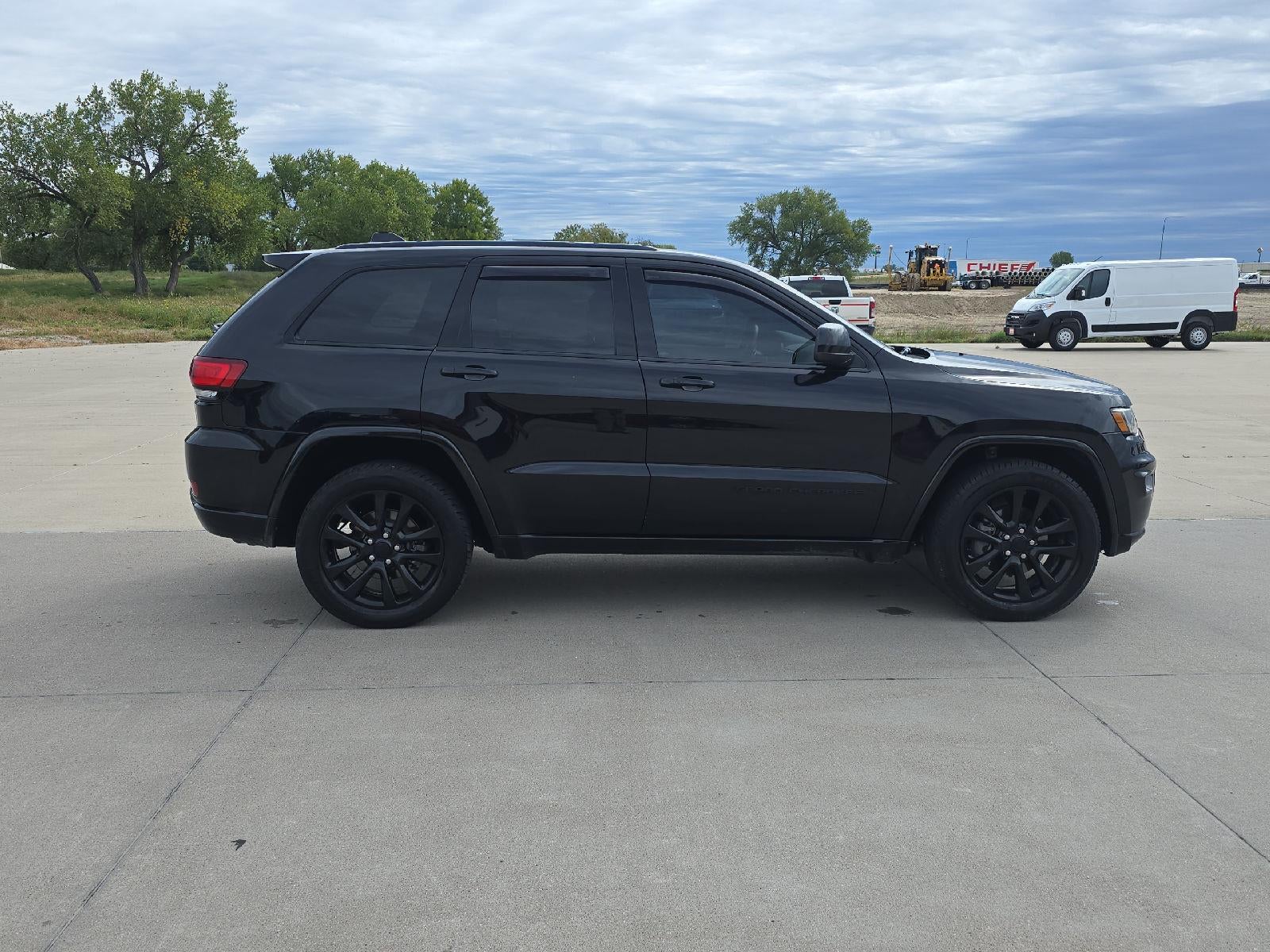 2017 Jeep Grand Cherokee Altitude