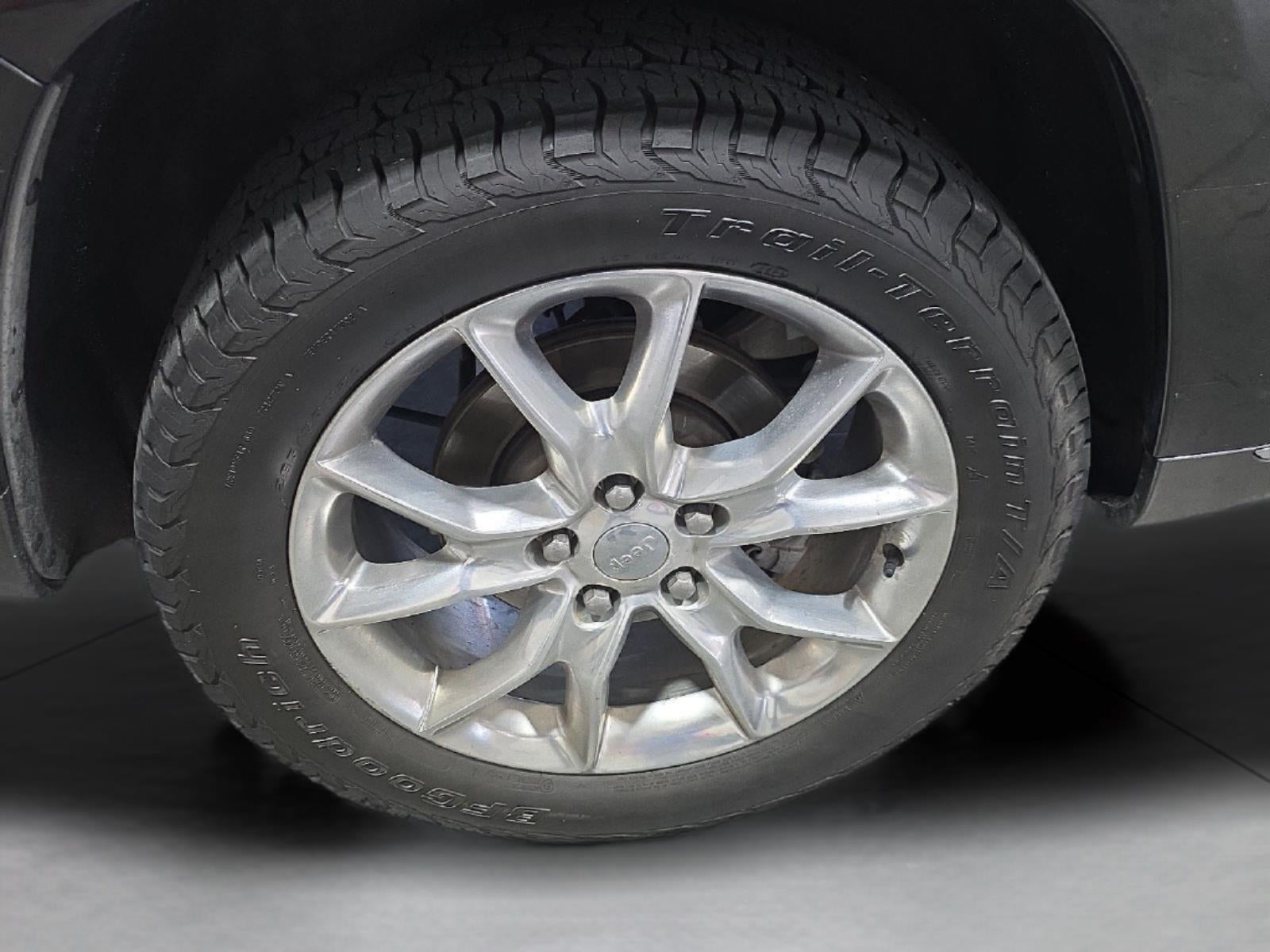 2016 Jeep GRAND CHEROKEE Base