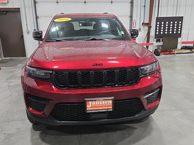 2024 Jeep Grand Cherokee Altitude