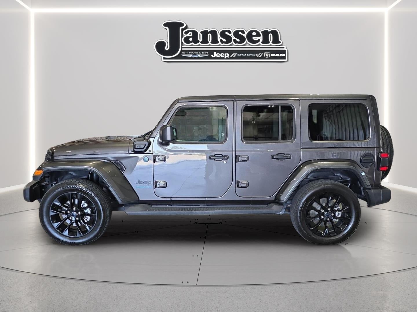 2025 Jeep Wrangler 4xe Sahara