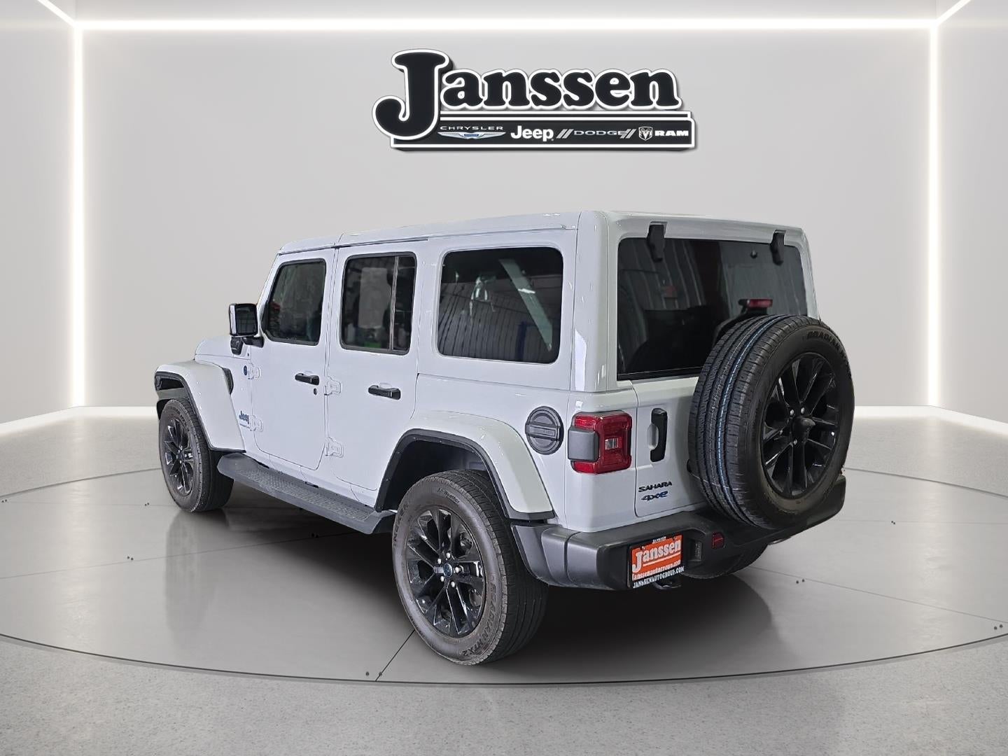 2025 Jeep Wrangler 4xe Sahara