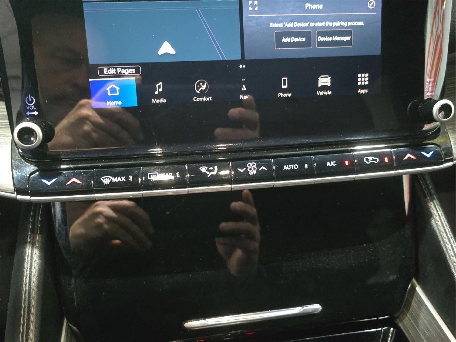 2023 Jeep Wagoneer L Series II