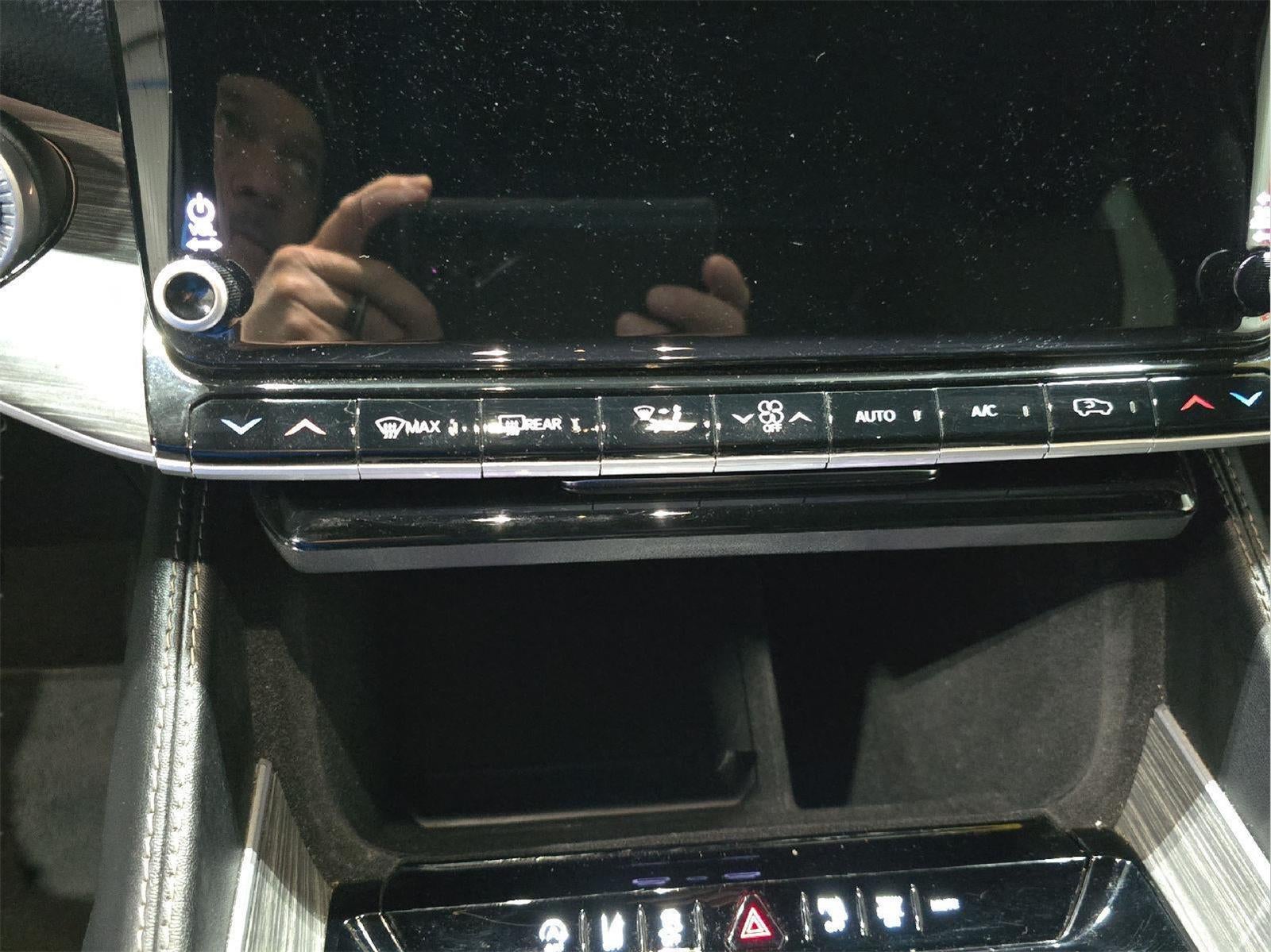 2024 Jeep Wagoneer L Series III