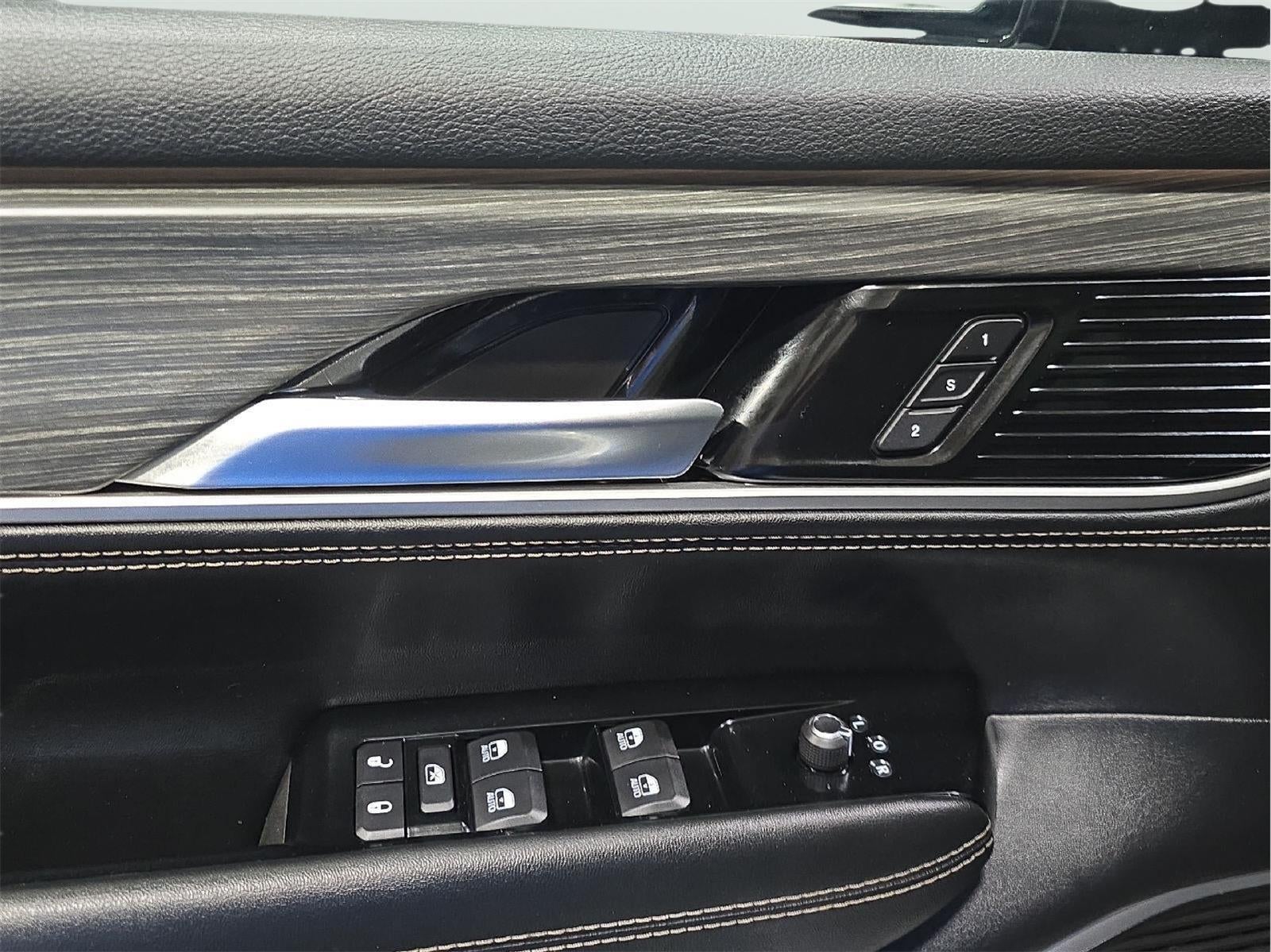 2024 Jeep Wagoneer L Series III